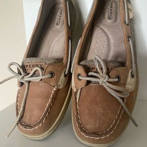 Like New Sperry Angelfish Top Siders Size 10